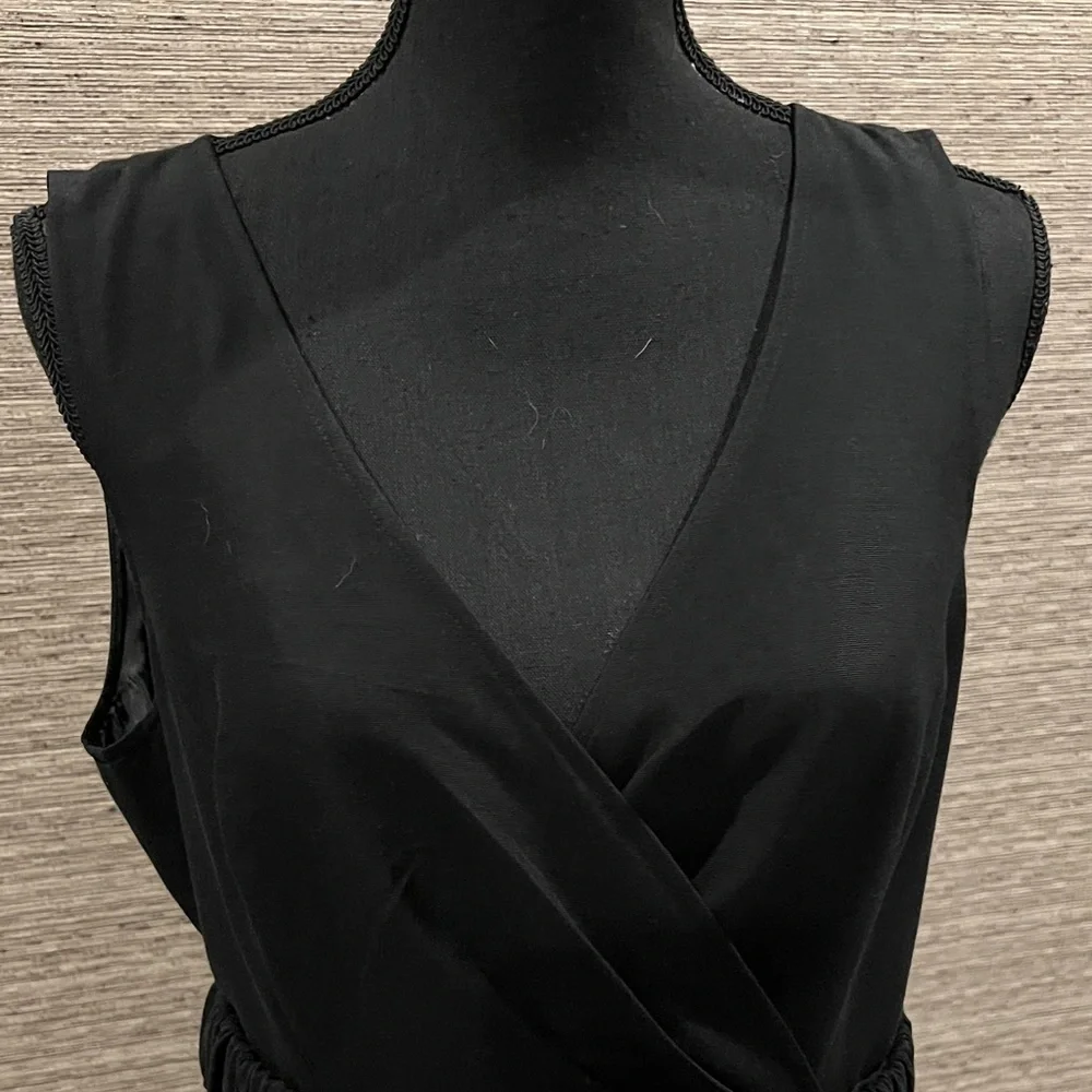 Halogen Black Sleeveless V Neckline sheath Linen/Silk Dress size 12 - Picture 3 of 11